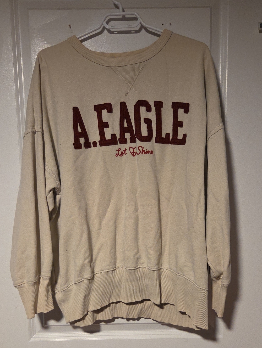 American Eagle A. Eagle Cream Sweatshirt L